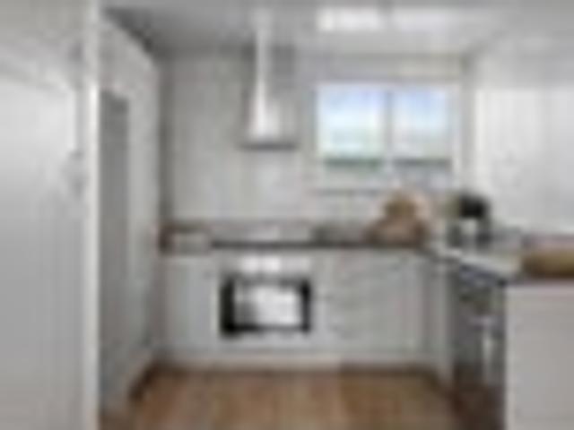 House for rent in Chaslands, Canterbury