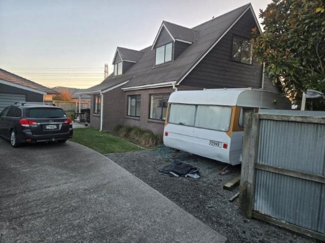 House for rent in Chaslands, Canterbury