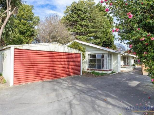 House for rent in Chaslands, Canterbury