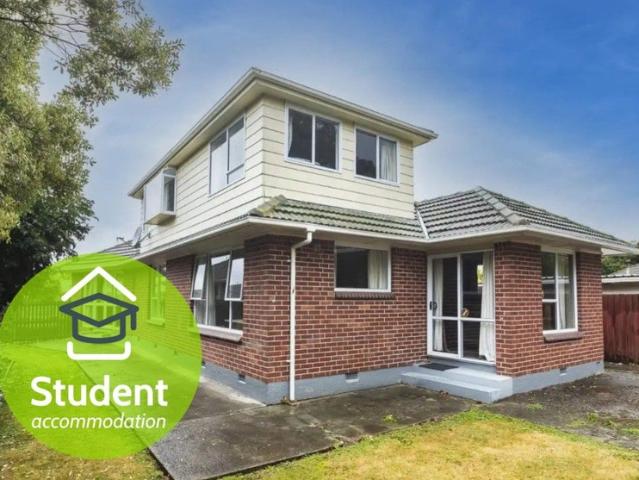 House for rent in Chaslands, Canterbury