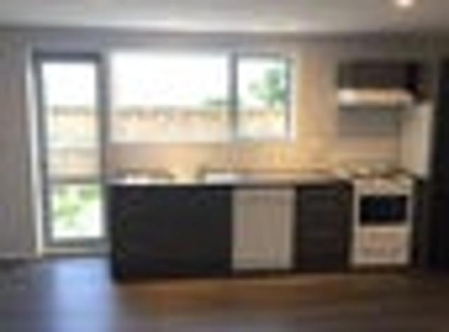House for rent in Chaslands, Canterbury