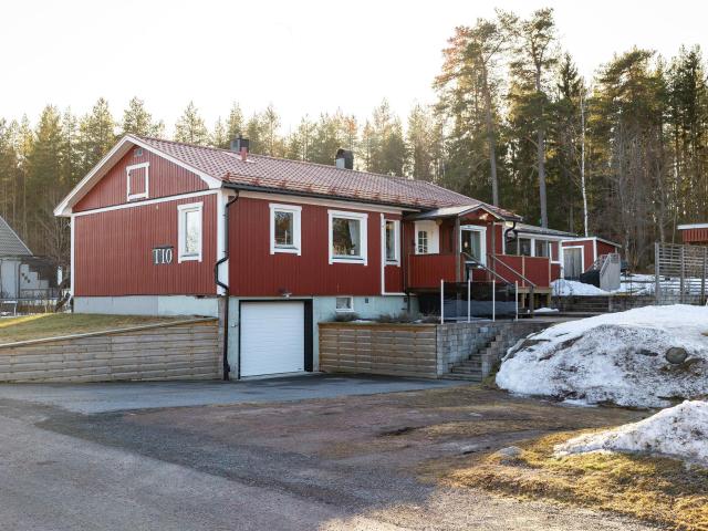 Bostad till salu i Gimo, Uppsala