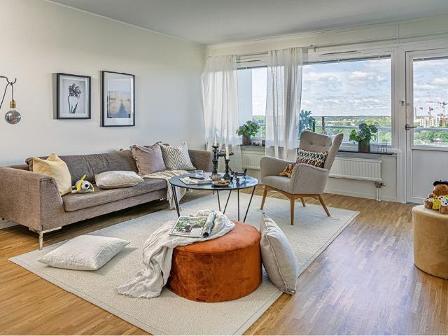 Lägenhet hyra i Jordbro, Stockholm