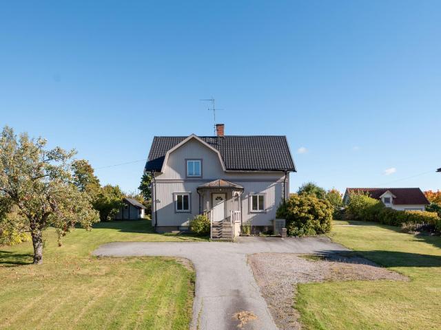 Villa till salu i Kumla