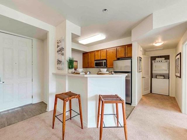 Apartment for rent in Chatsworth, Chatsworth Neighborhood Council District