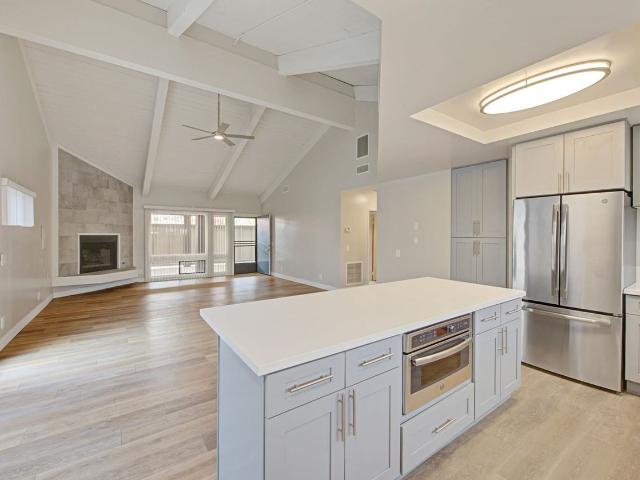 Apartment for rent in Ventura, California