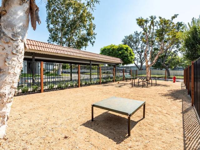 Apartment for rent in Ventura, California