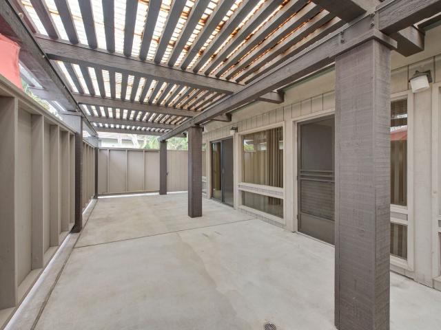 Apartment for rent in Ventura, California