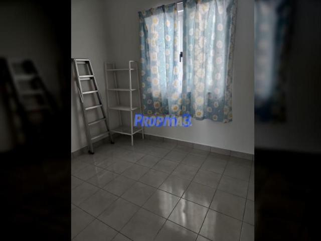 Room for rent in Country Heights Damansara, Kuala Lumpur