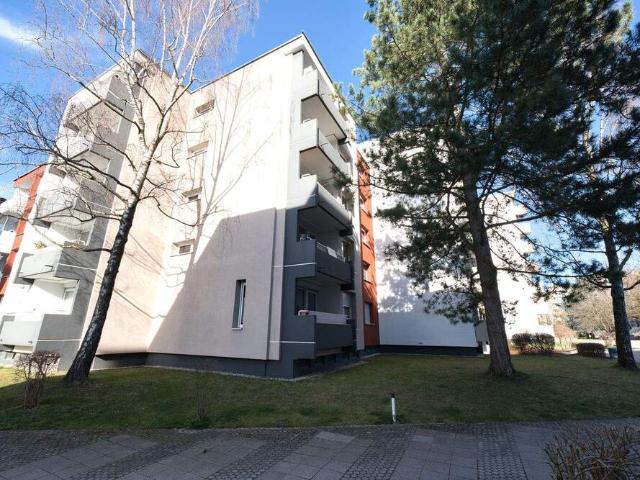Wohnung kaufen in Ottobrunn, Bayern