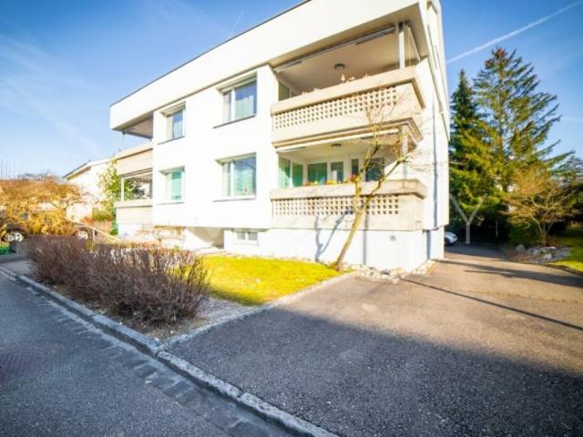 Etagenwohnung kaufen in Aesch (ZH)