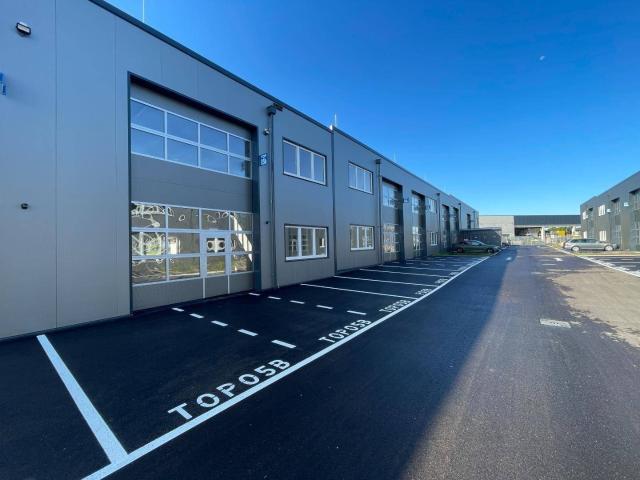 Gewerbe mieten in Regau, Oberösterreich