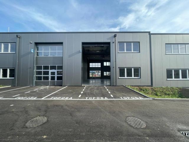 Gewerbe mieten in Regau, Oberösterreich