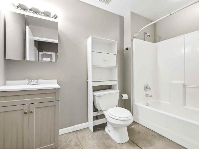Apartment for rent in Tremont, Cleveland