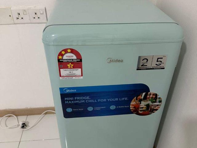 Room for rent in Petaling, Alam Impian