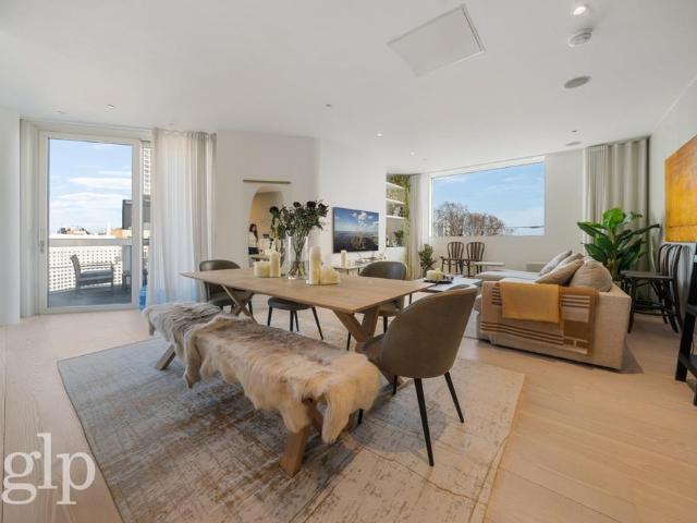 Apartment for rent in Soho, Greater London
