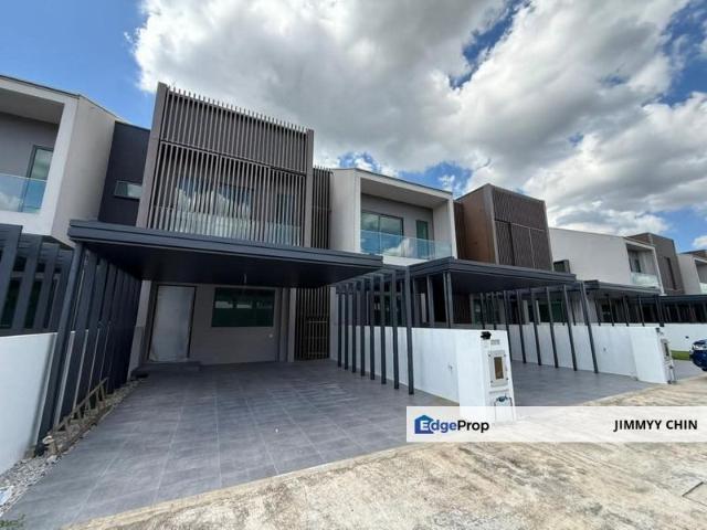 House for sale in Kuching