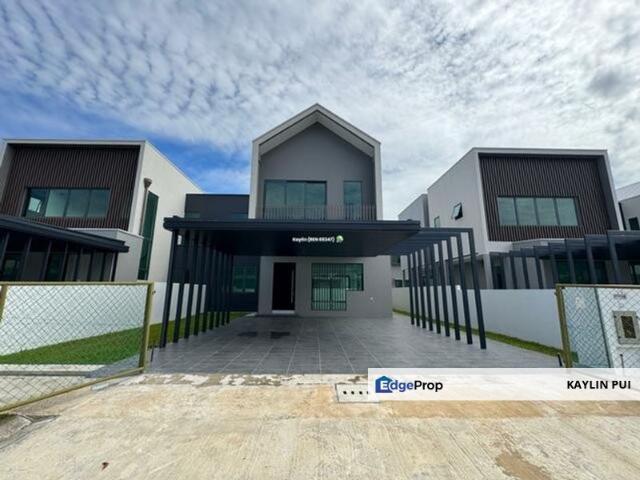 House for sale in Kuching
