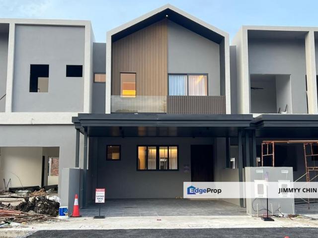 House for sale in Kuching