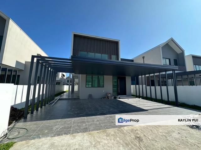House for sale in Batu Kawah New Township, Kuching