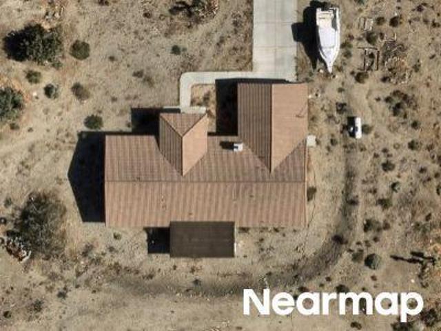 House for sale in Piñon Hills, San Bernardino County