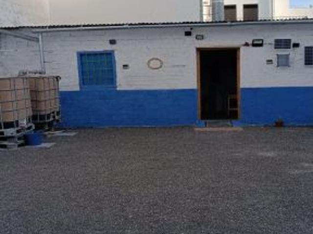 Local Comercial en venta en Baena