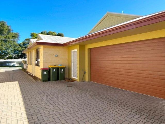 Villa for rent in Stirling, Western Australia