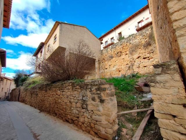 Nave en venta en Valderrobres