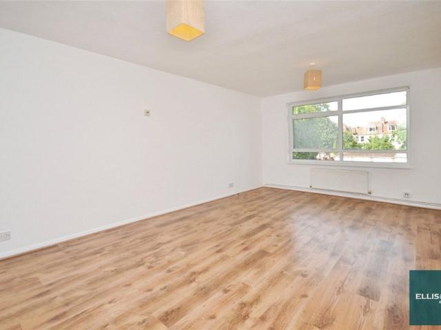 Apartment for rent in Finchley, Greater London