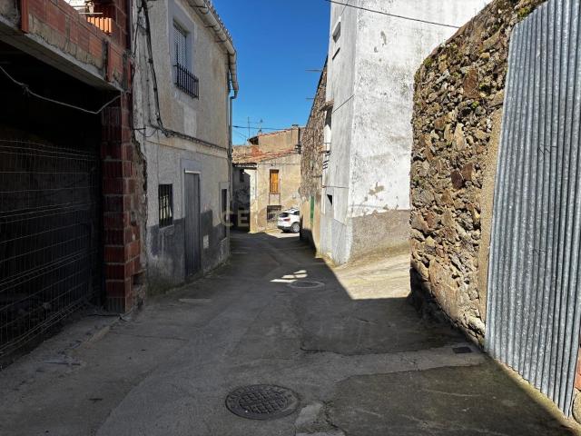 Casa en venta en Valdefuentes, Extremadura