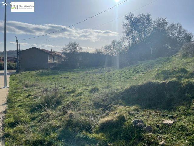 Local Comercial en venta en Garrafe De Torío, Castilla y León
