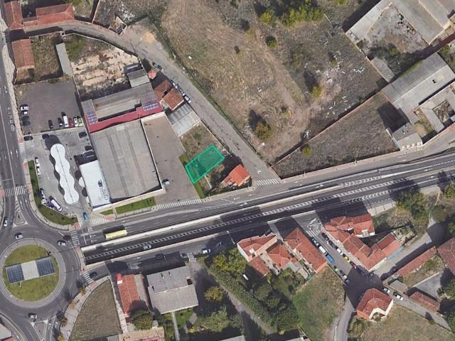 Terreno en venta en Armunia, León