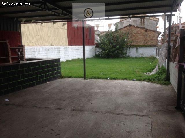 Local Comercial en venta en Candeleda, Castilla y León