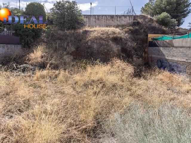 Terreno en venta en Comarca de la Vega de Granada, Andalucía