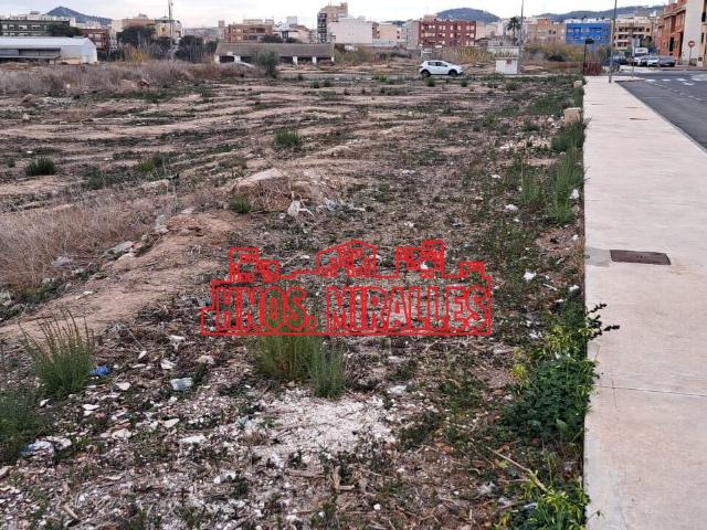 Terreno en venta en el Vinalopó Mitjà / El Vinalopó Medio, Valencia