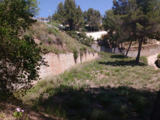Terreno en venta en Abrera