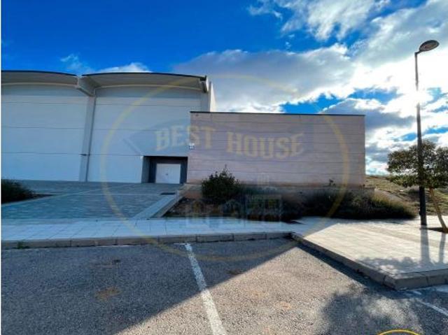 Local Comercial en venta en Arcas Del Villar, Castilla-La Mancha
