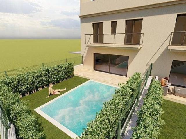 Terreno en venta en Alt Empordà, Catalunya