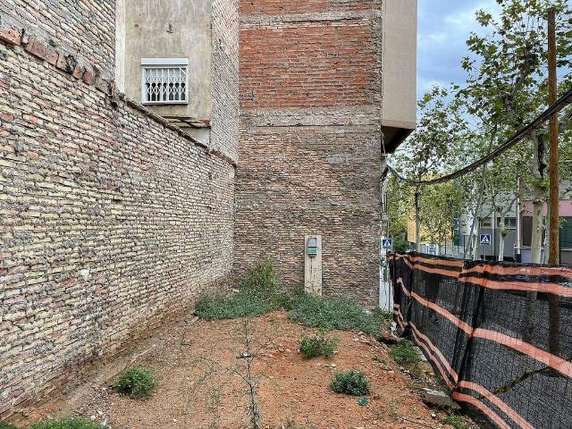 Terreno en venta en L'hospitalet De Llobregat, la Florida