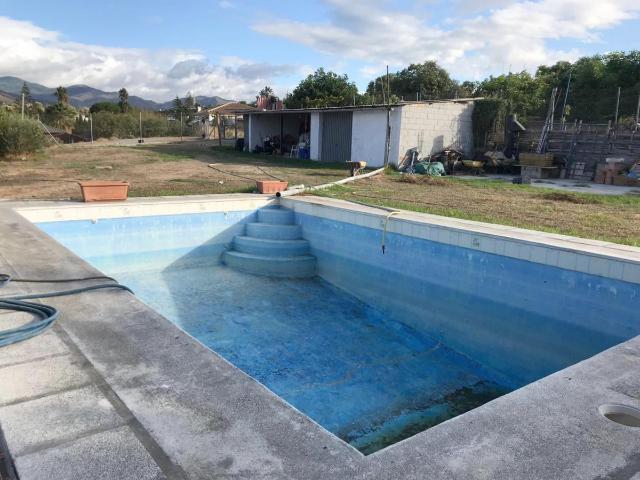 Terreno en venta en Barriada Islas Canarias, Costa del Sol Occidental