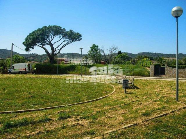 Terreno en venta en Mont-ras, Girona