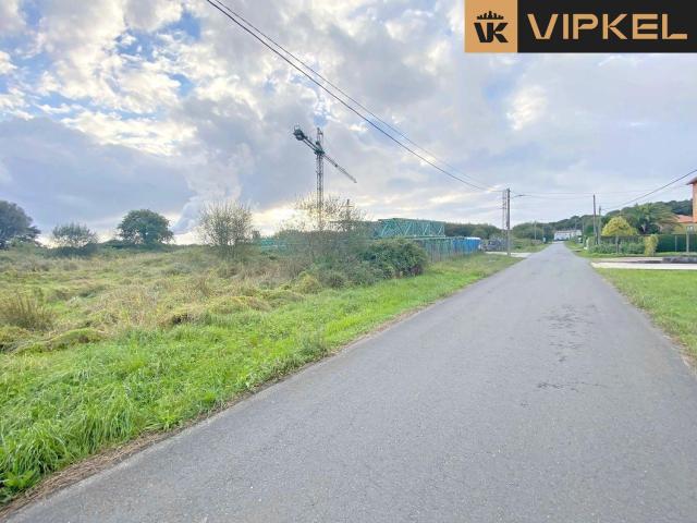 Terreno en venta en A Enfesta, Santiago