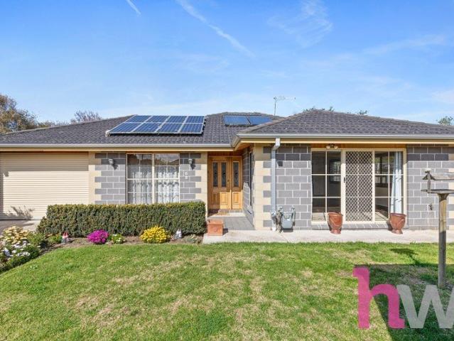 House for rent in Newcomb, Geelong