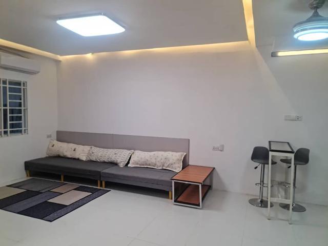 Terraced House for rent in Malaka