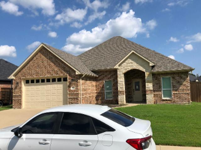 House for sale in Mabank, Texas