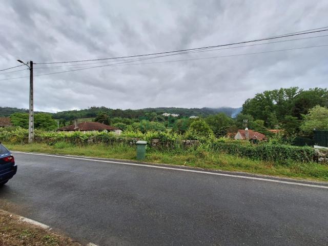 Terreno en venta en O Ribeiro, Galicia