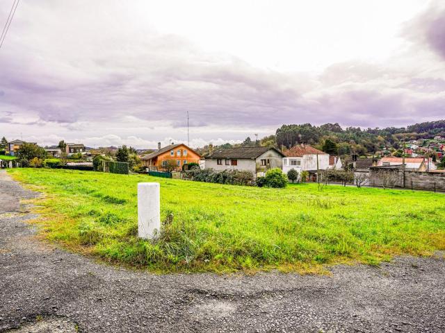 Terreno en venta en Oleiros, A Coruña