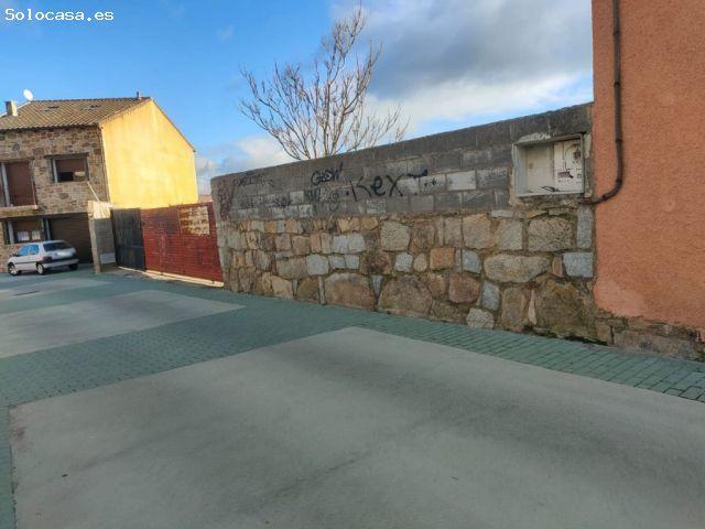 Terreno en venta en Lozoyuela-navas-sieteiglesias, Madrid