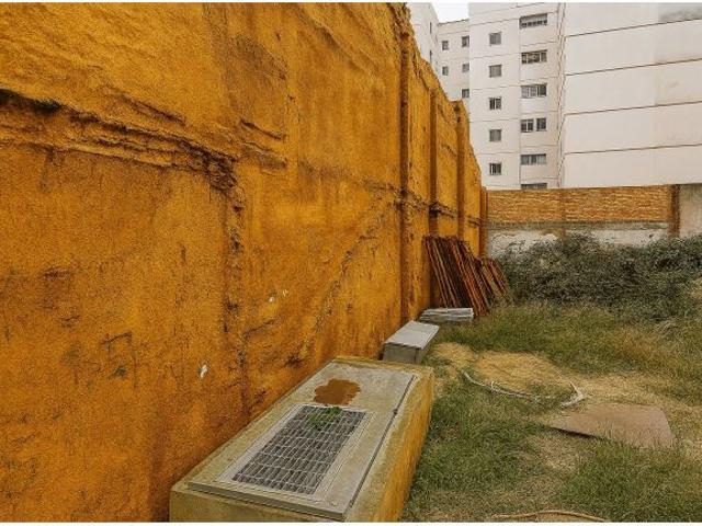 Local Comercial en venta en Requena De Campos, Castilla y León