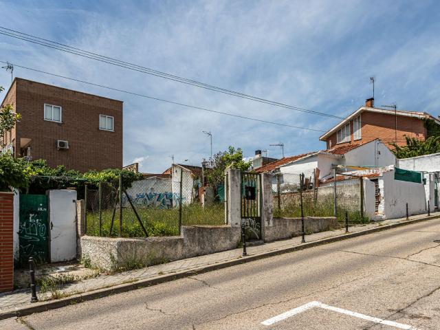 Casa en venta en Ciudad Lineal, Madrid